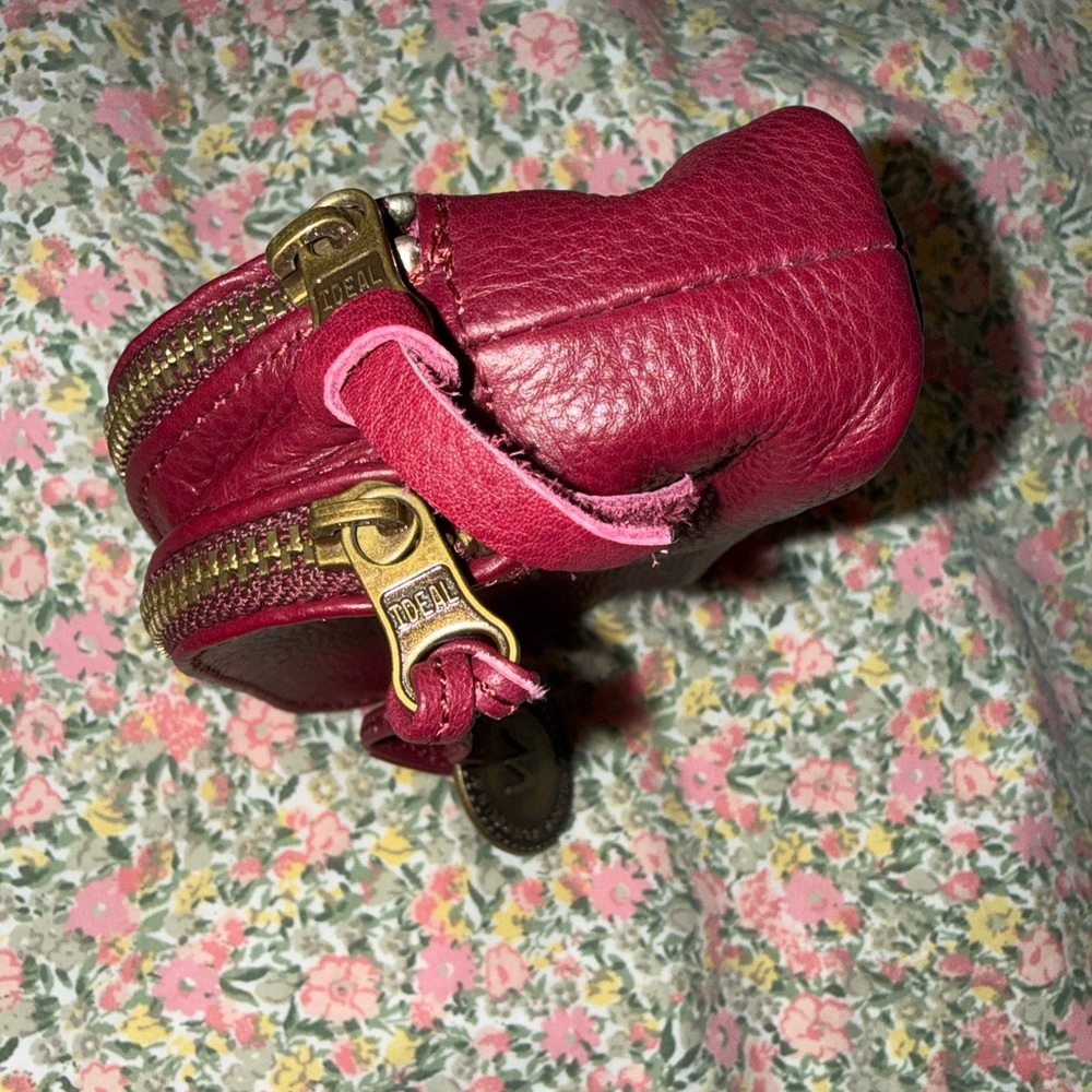 Women's Burgundy Leather Wallet - Picture 9 of 14